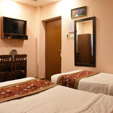 Bojinee Nagarkot Resort Нагаркот Экстерьер фото