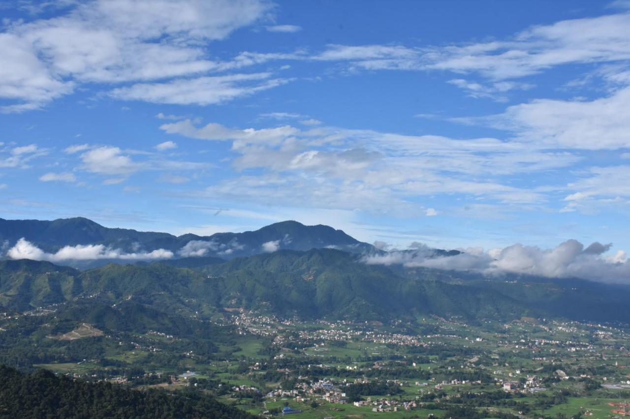 Bojinee Nagarkot Resort Нагаркот Экстерьер фото